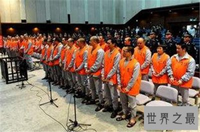 ​新义安五虎十杰成为最有名气黑社会 向华强曾是五虎十杰