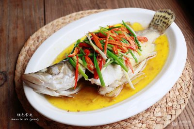 ​清蒸鳜鱼经典做法（清蒸鳜鱼经典做法窍门窍门）