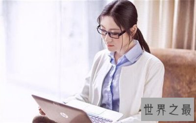 ​女生适合学什么专业 互联网新媒体成为当下热门