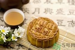 刚烤好的月饼可以吃吗?月饼刚出炉能吃吗