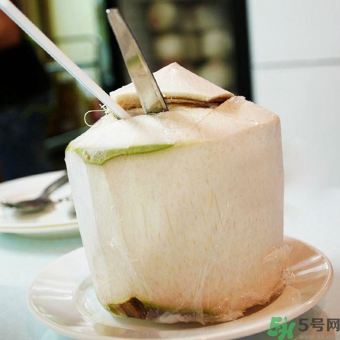 椰子可以放冰箱吗？椰子放冰箱容易坏吗？