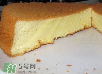 戚风蛋糕为什么会塌陷?戚风蛋糕为何就是做不好 戚风蛋糕为什么会塌陷?戚风蛋糕为何就是做不好