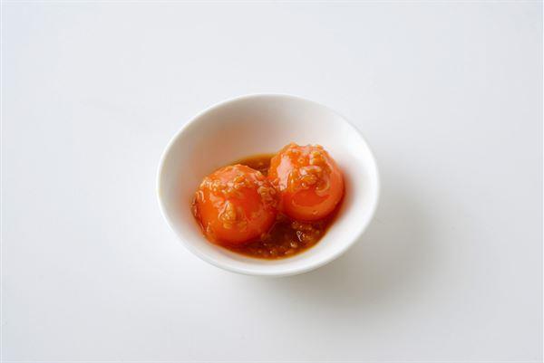 鸡蛋还能这样吃?动手制作酪梨镶嵌冷冻蛋