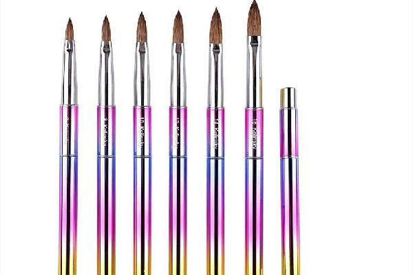 美甲笔买回来可以直接用吗 美甲笔怎么开笔