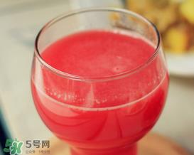 西瓜汁为什么会分层？西瓜汁分层还能喝吗？