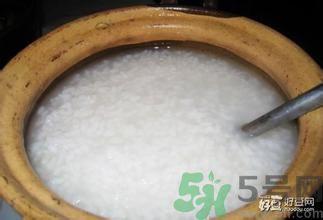 月经期可以吃白米粥吗?来大姨妈能吃白米粥吗?