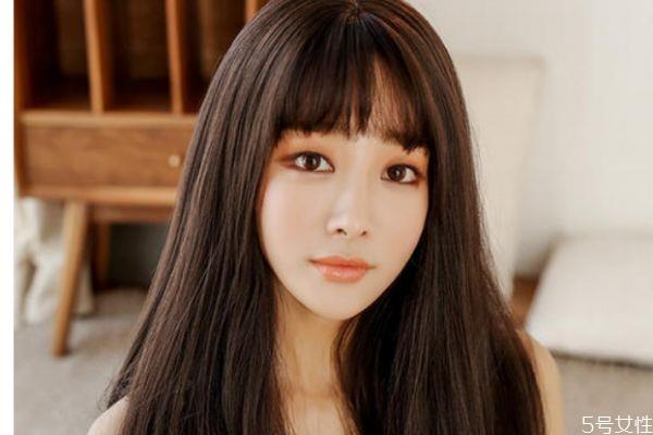 适合中长头发的发型有什么 什么发型适合中长头发