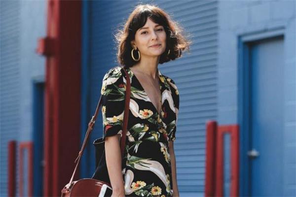 短发女生穿什么裙子好看 魅力值大增