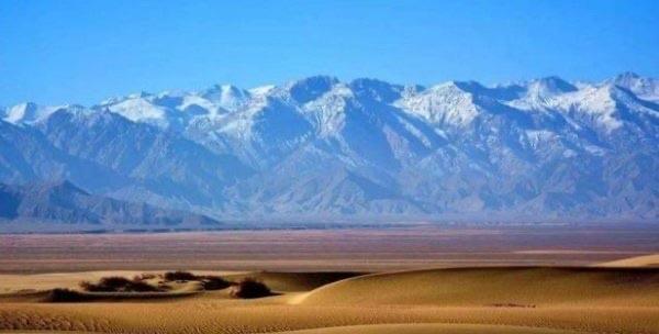 探秘黄河的源头在哪儿 （青藏高原巴颜喀拉山脉）  1