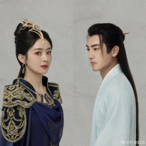 ​林更新杀回古装剧，禁欲男主造型路透惊艳热搜，网友呼吁边拍边播