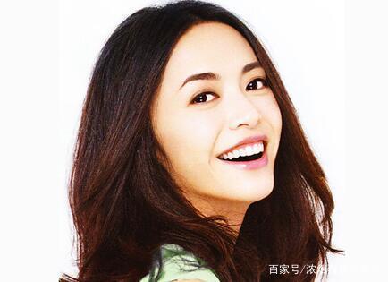 姚晨晒近照认不出,嘴巴却变了样路人缩唇术成功了特点没了