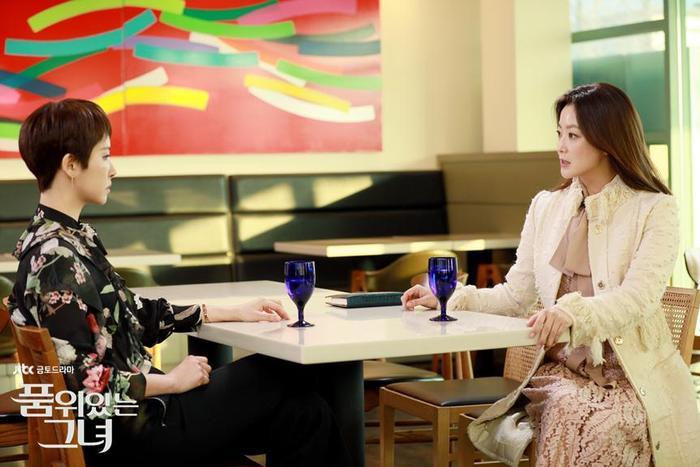 有品位的她:金宣儿视金喜善女神,良心发现为时已晚