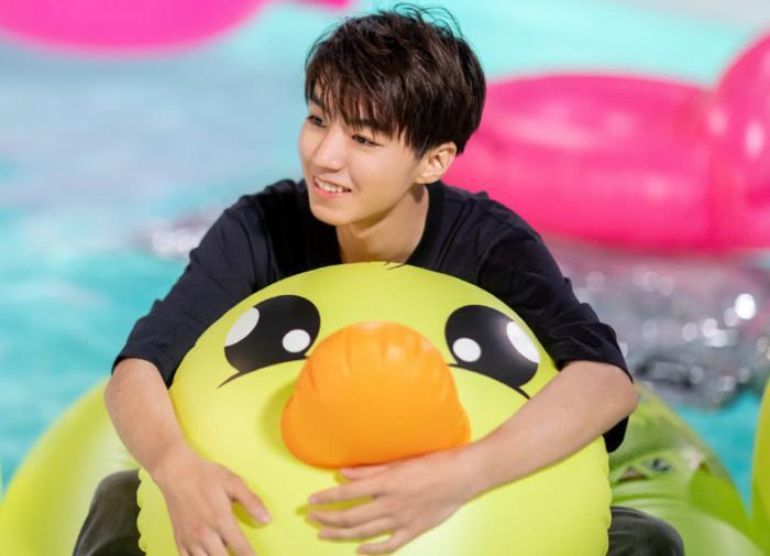 明星权力榜出炉：孟美岐吴宣仪上榜，第一竟是TFBOYS的他