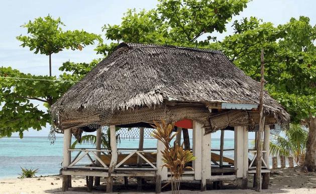 世界最没有隐私的国家：房屋不建墙壁，混血美女不计其数