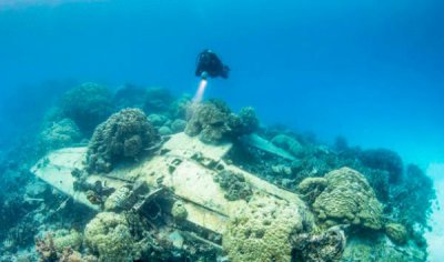 ​世界上最恐怖的湖泊：特鲁克泻湖是潜水者的坟墓