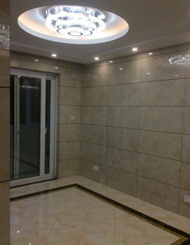 装修不听劝,全屋贴满了瓷砖,一到夏天就后悔了