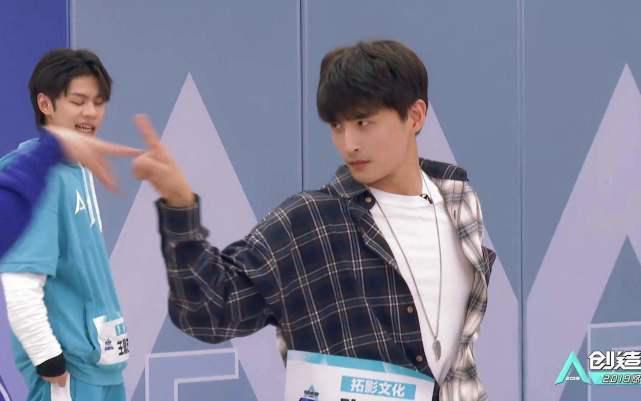 苏醒发文调侃好兄弟张远：刚参加创造营又去了明日之子