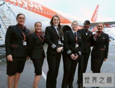 ​世界上最为年轻的女机长，13岁时便开始学开飞机