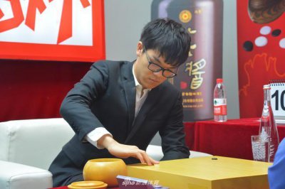 ​中国围棋最新排名：柯洁继续领跑 芈昱廷第二