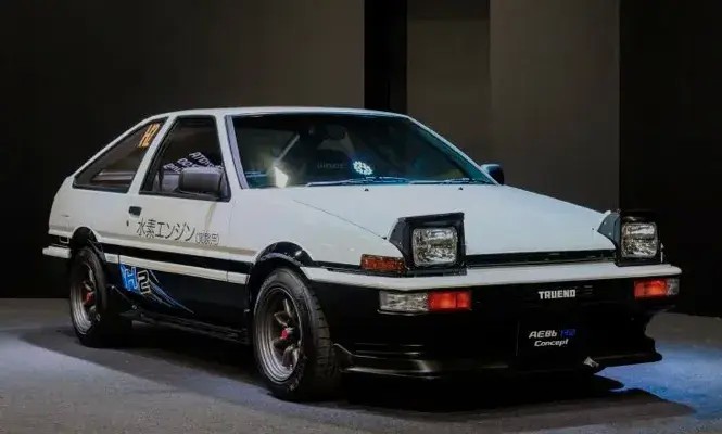 ae86是什么车 丰田复产拓海座驾AE86