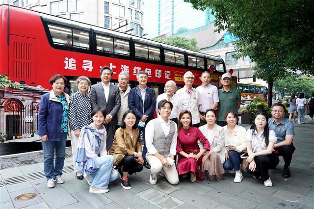 达式常主演过哪些电影(他与达式常都是上影演员)(2)