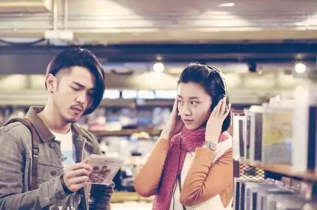 陈奕迅的爱情电影推荐(陈奕迅主演的一部单曲循环的电影)(3)