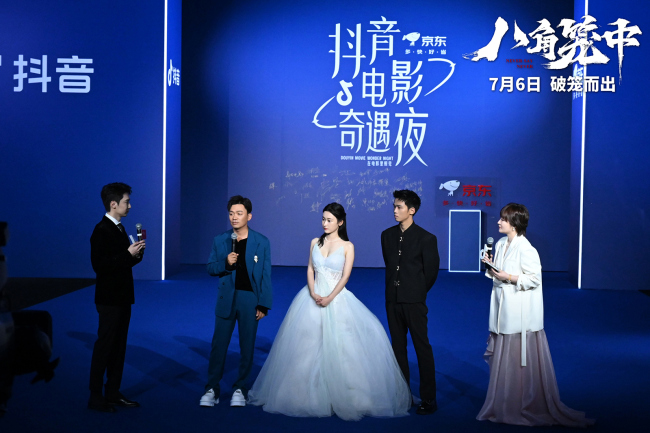 《八角笼中》王宝强“有潜力”新作传递真实力量