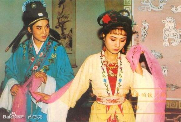 马兰与韩再芬哪个比较漂亮(三十年前的电视剧画质再渣)(11)