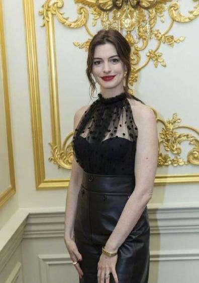 安妮海瑟薇好看的电影推荐(海瑟薇也拍过被限制的电影)(2)