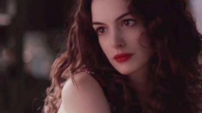 ​安妮海瑟薇好看的电影推荐（海瑟薇也拍过被限制的电影）