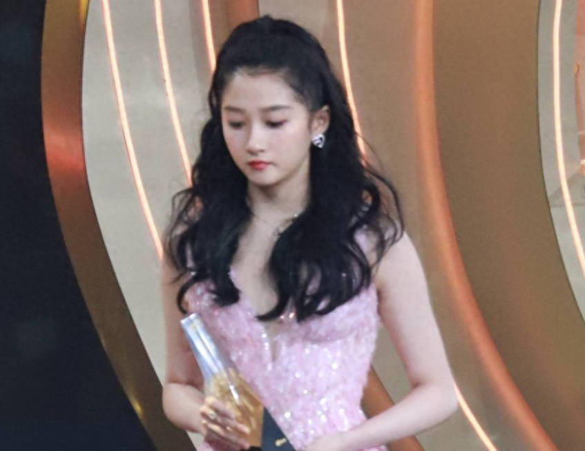 张一山真实身高165(张一山真实有多高)-