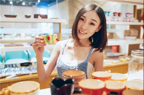 情侣间怎么处理经济问题 情侣间经济应该独立吗？