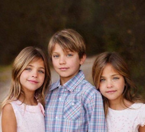 赢在起跑线!9岁小姐妹遗传父母高颜值基因,获称全球最美双胞胎