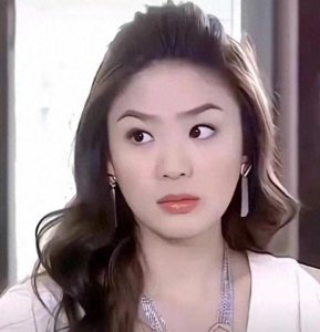 ​46岁演员洪小玲官宣结婚怀孕喜讯，曾凭“欧雅若”一角火爆出圈