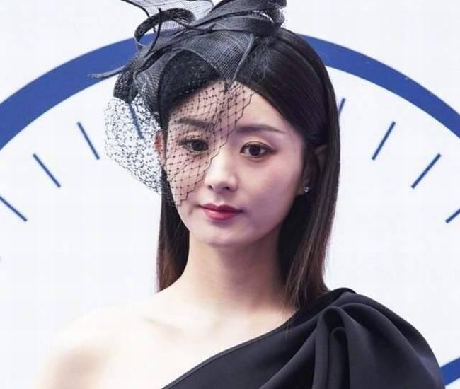 袁冰妍生图被嘲是低配版赵丽颖(袁冰妍又被指撞脸赵丽颖)