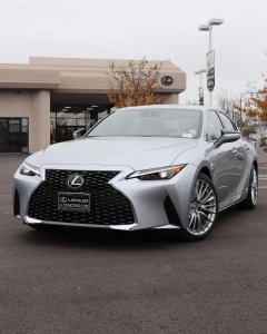 ​雷克萨斯“入门”轿跑曝光！造型犀利，炫酷不逊宝马M3，帅气