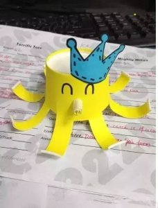 ​幼儿纸杯手工制作图片，供大家参考