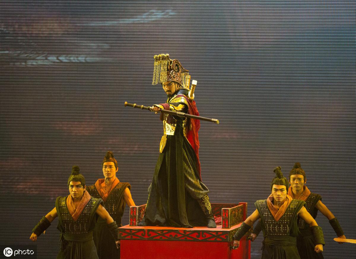 焚书坑儒是谁干的(焚书坑儒的真相)