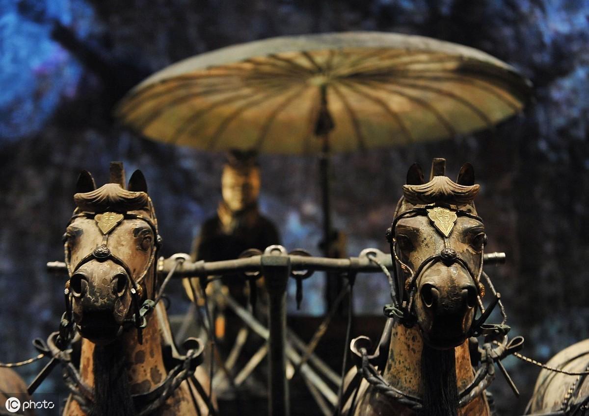 焚书坑儒是谁干的(焚书坑儒的真相)