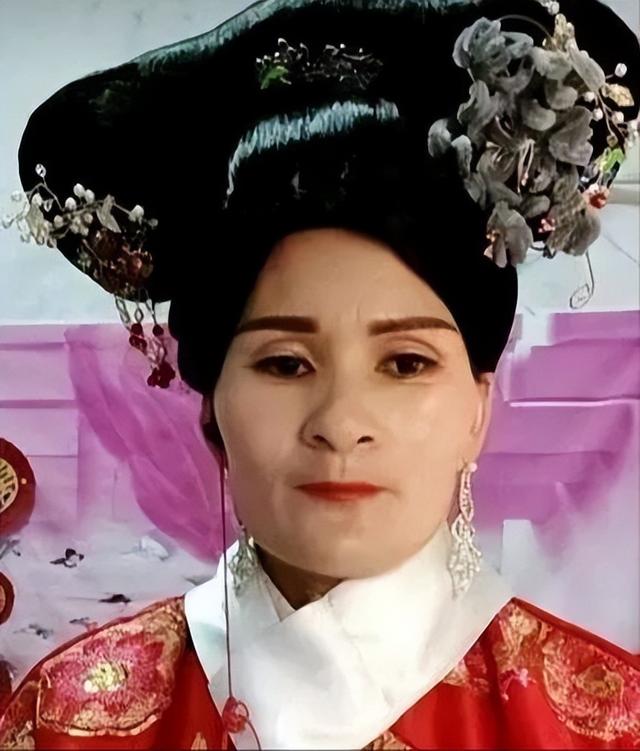 那些跟明星撞脸的网红（5大山寨明星网红）(16)