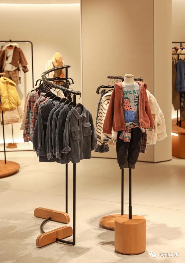 上海最大的zara旗舰店地址（亚洲最大ZARA）(28)