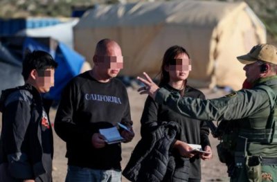 ​来自世界各地的非法移民使圣地亚哥成为偷渡美国首选地区