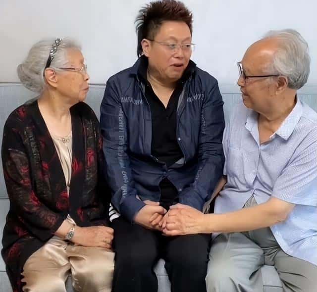 常香玉为啥收回小香玉的艺名（小香玉跟常香玉的关系）