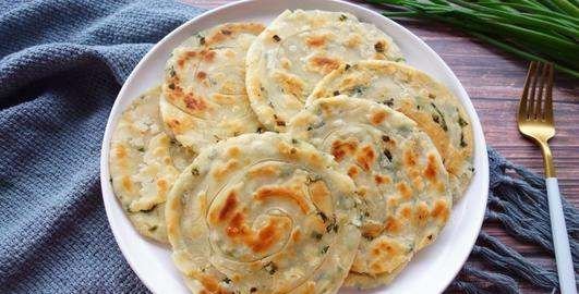 烫面油饼怎么做又软又好吃,烫面油饼怎么做又软又好吃窍门图15