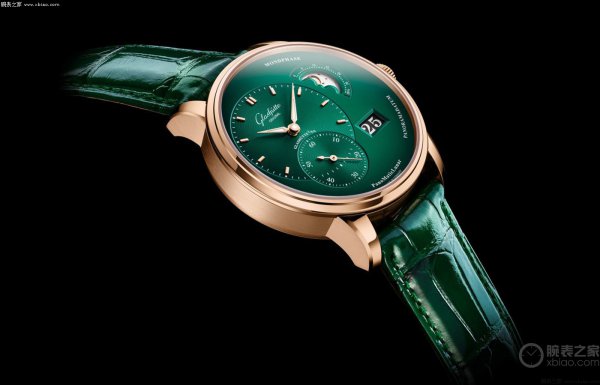 格拉苏蒂手表什么档次（格拉苏蒂原创年度热门表款盘点）