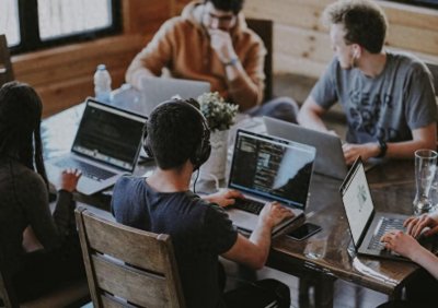 ​八维教育：最值钱的技能——靠谱