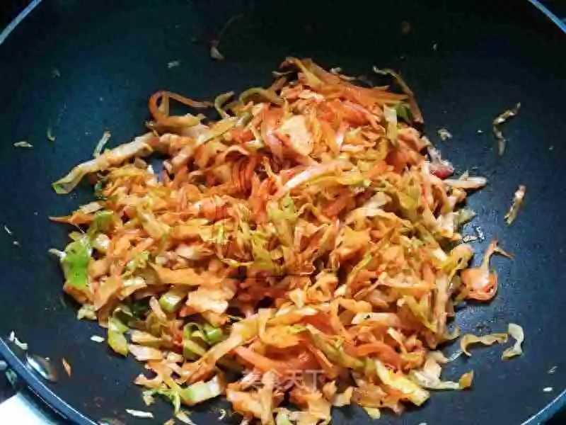 卷心菜图片(卷心菜的特色做法)