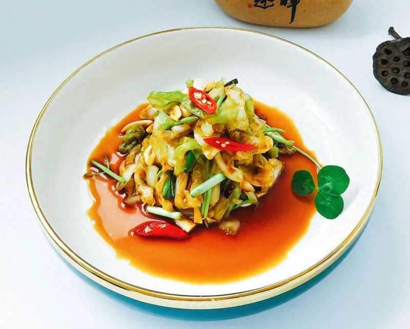 卷心菜图片(卷心菜的特色做法)