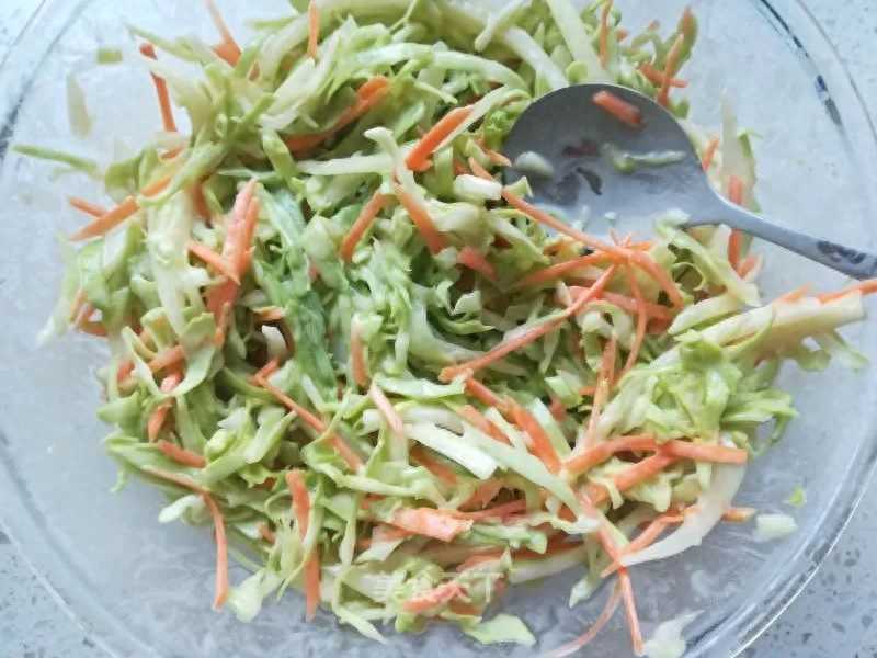 卷心菜图片(卷心菜的特色做法)