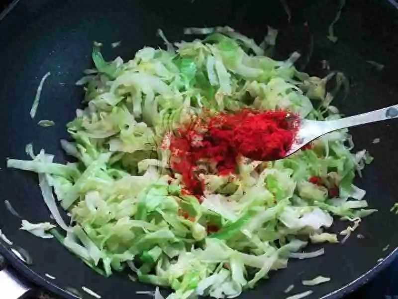 卷心菜图片(卷心菜的特色做法)